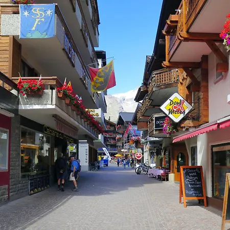 Appartamento Stegmatte Triplex Appartement-fewo 8-bettwohnung By Interhome Saas-Fee